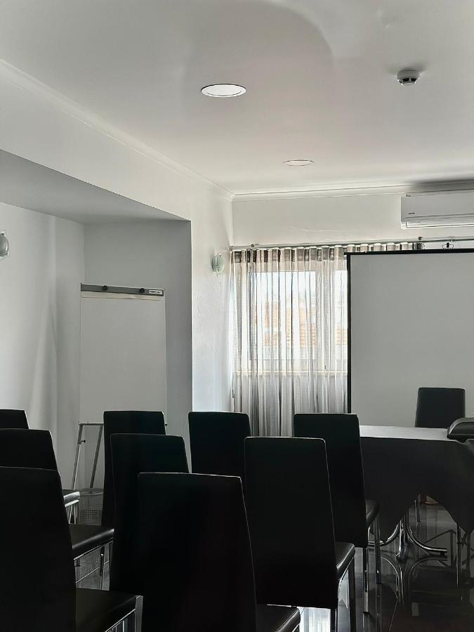 Be One Hotel Caldas Da Rainha - By Mhmb Hospitality Eksteriør billede