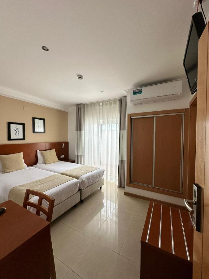 Be One Hotel Caldas Da Rainha - By Mhmb Hospitality Eksteriør billede